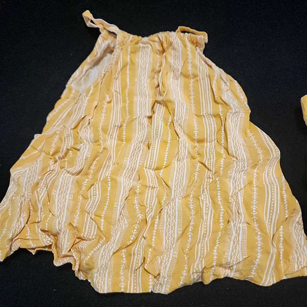 Old Navy Toddler Girls Mustard Yellow Geometric‎ Stripe Halter Top Shorts Set 3T